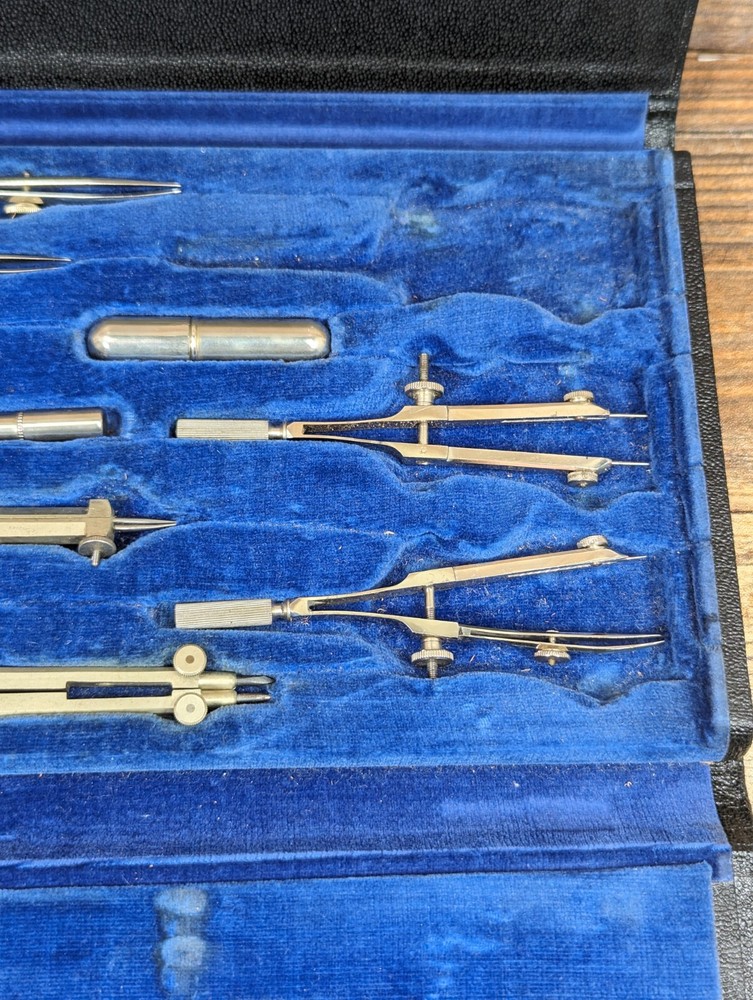 K + E Doric Favorite N 9526 C Protractor Set - Incomplete
