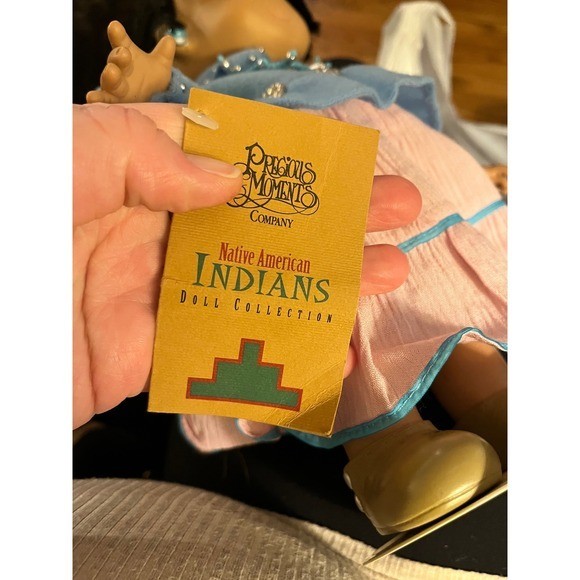 Precious Moments Native American Indian Doll Collection Sulaitu Item 1404