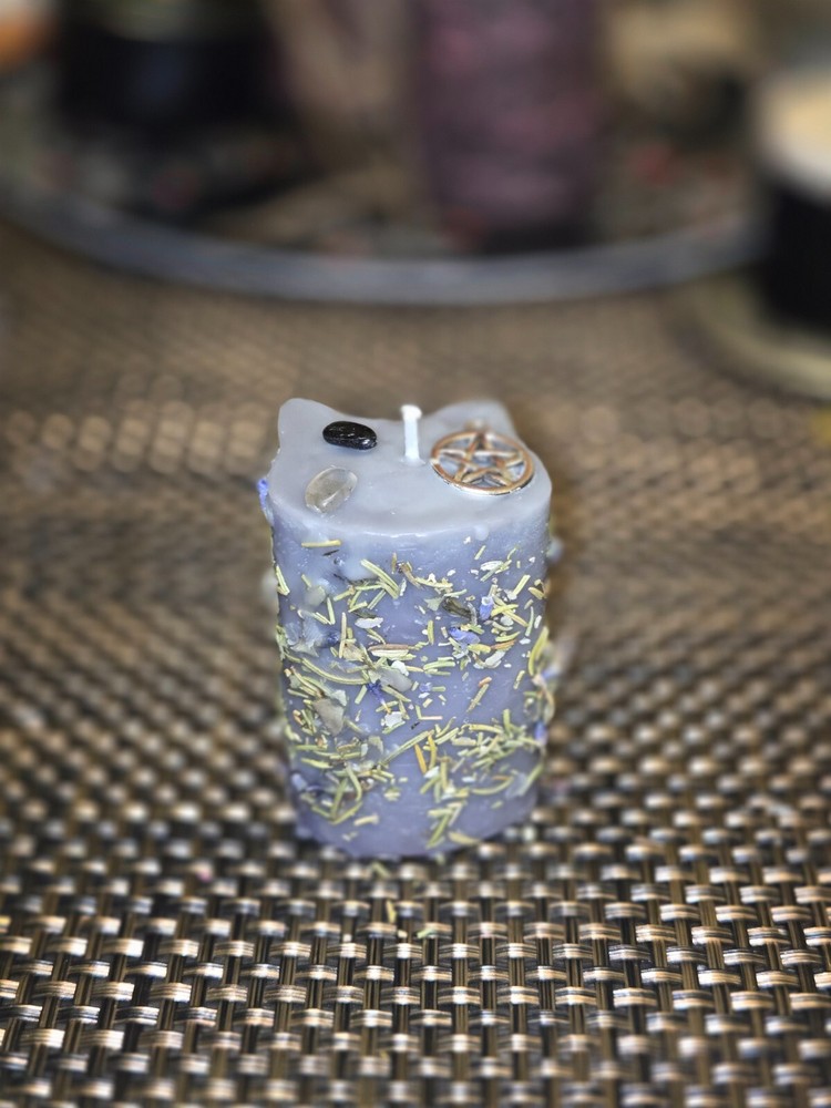 CUSTOM CAT SHAPED PROTECTION INTENTION CANDLE