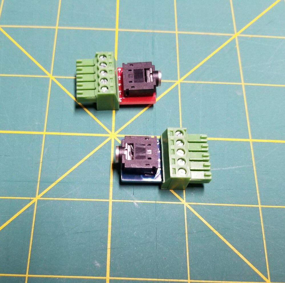 Extron Phoenix Audio Adapters Crosspoint 3.5mm Phono AUX TRS RGB PVM Connector