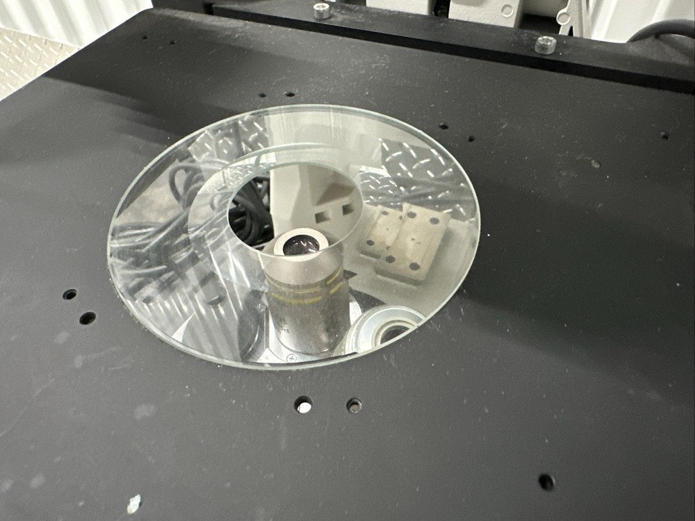 Nikon Eclipse TE300 Inverted Microscope Plan Fluor 10/20/40x Eppendorf 6540 R094