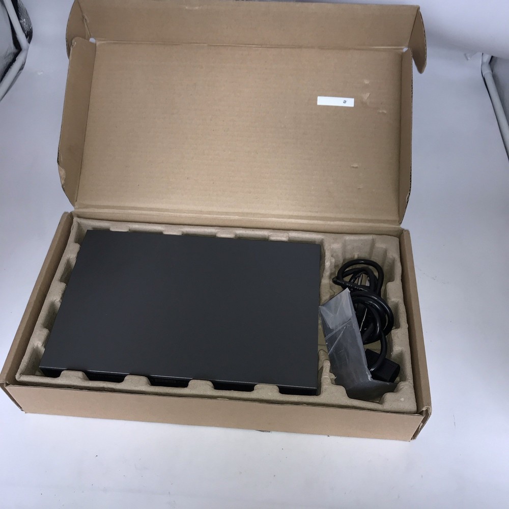 Lorex ACCLPS281B 8-Channel PoE Switch