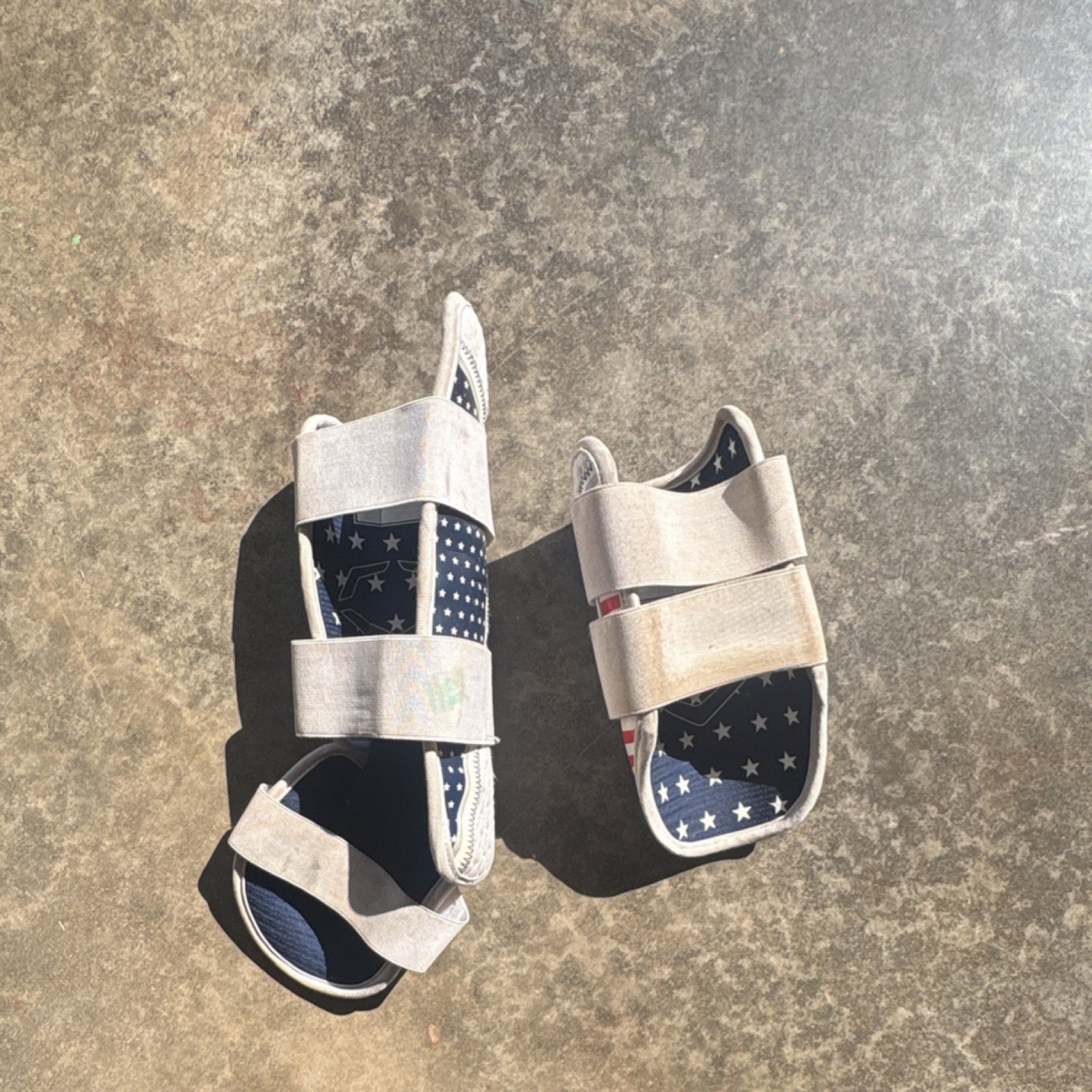 Used Evoshield Arm guard and Leg guard. Both size large