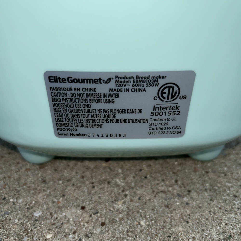 Elite Gourmet EBM8103M Programmable Bread Maker, 2lb, Mint - new in box