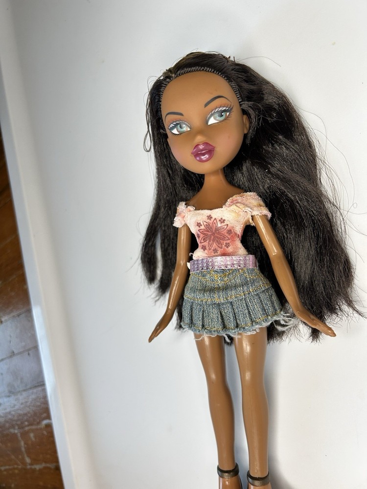 Bratz Sunkissed Summer Sasha Redressed