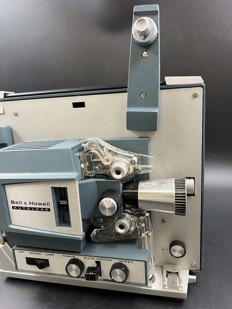 Bell & Howell A482X Projector (Not Fully Tested)