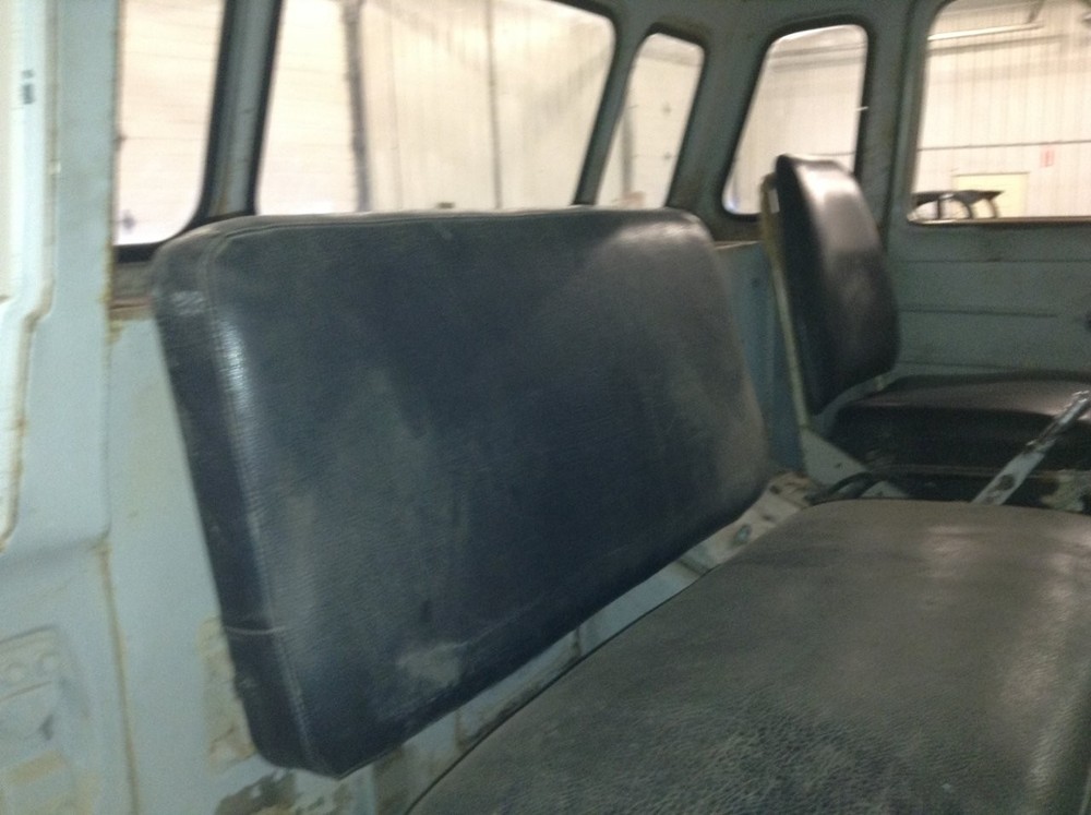 GMC 4000 COE Right/Passenger Seat - Used