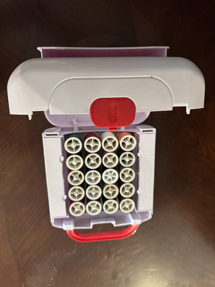 Singer Sew Essentials Storage Case Box Sewing Portable Organizer & 20 Threads VG