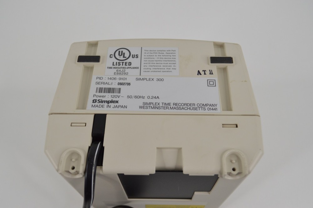 Simplex 300 Employee Time Recording Machine Clock POWERS ON