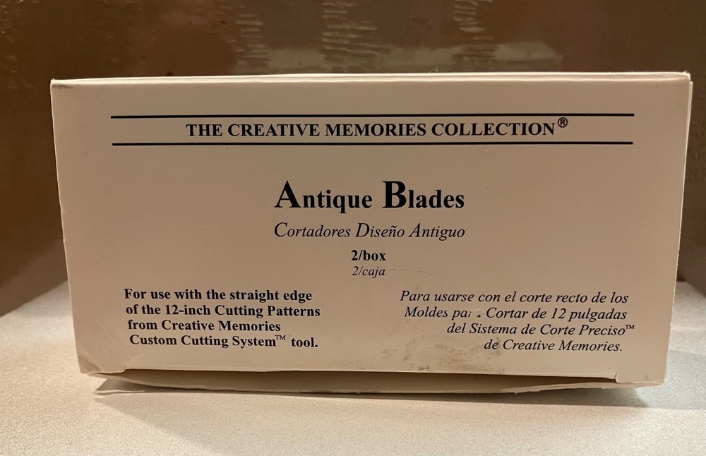 Creative Memories Rotary Cutting System Antique & Arabesque Blade Set