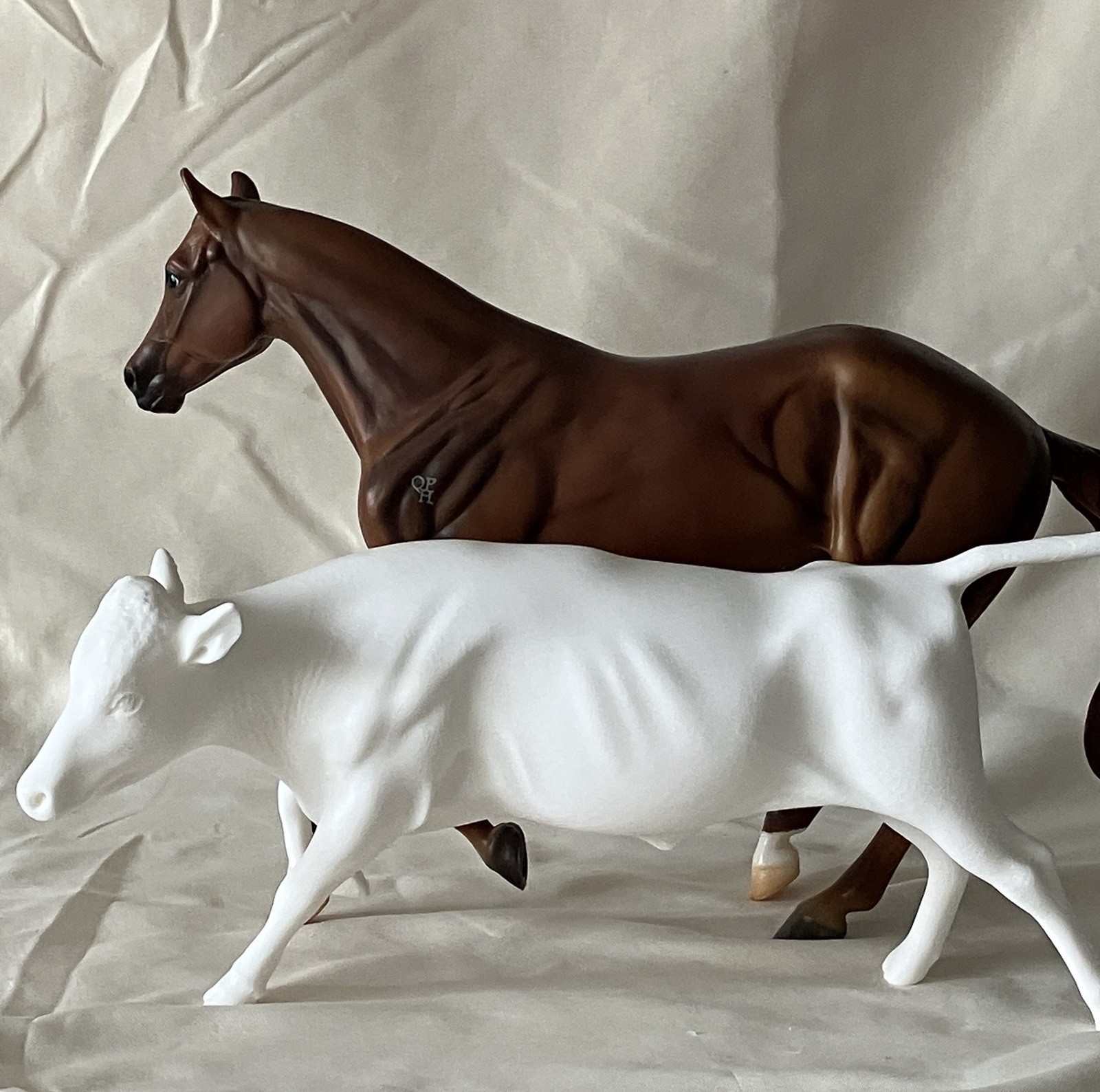 1:9 Unfinished Running Steer Cow 3d Print Traditional Breyer Model Horses Etc