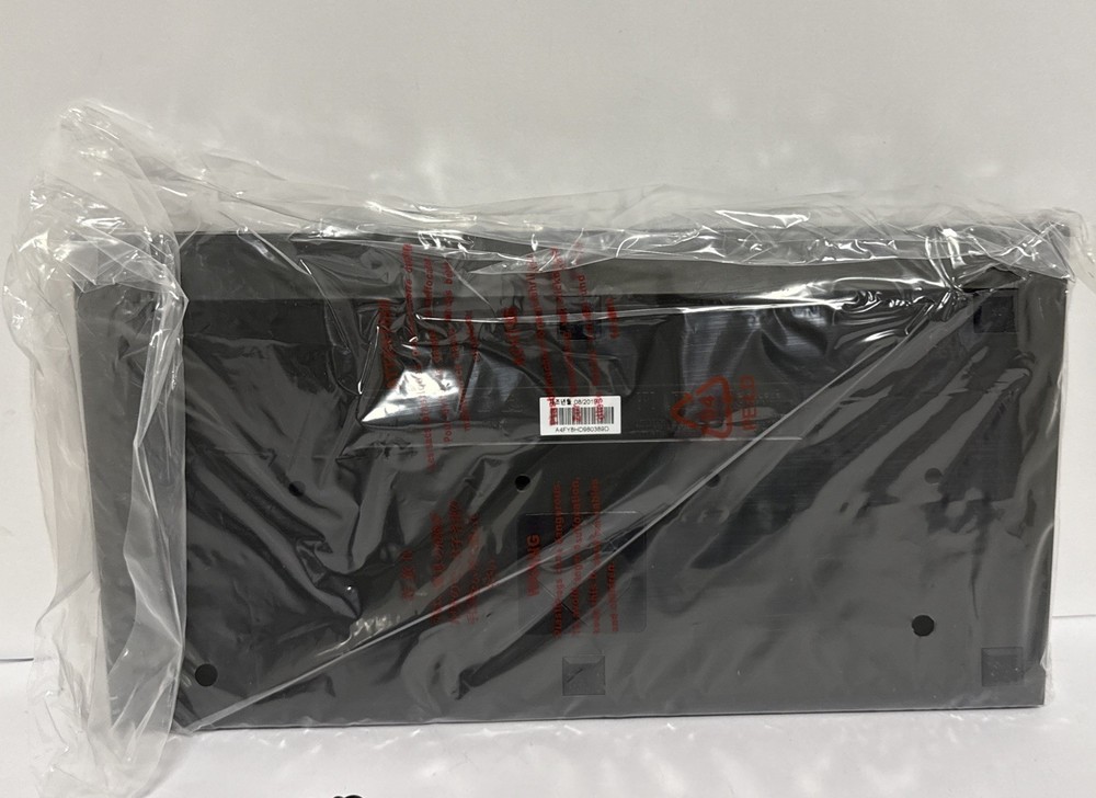 Novation Launchkey Mini Mk3 25 Mini-key Midi Keyboard Controller/Read