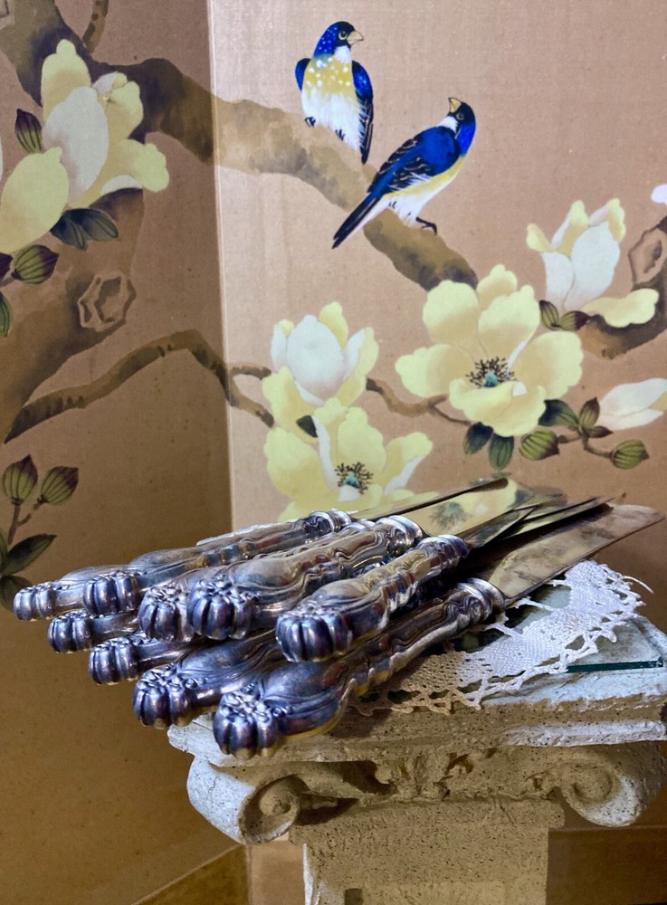 9 Holmes & Edwards Silverplate Dinner Knives Flatware Silverware Rare Antique