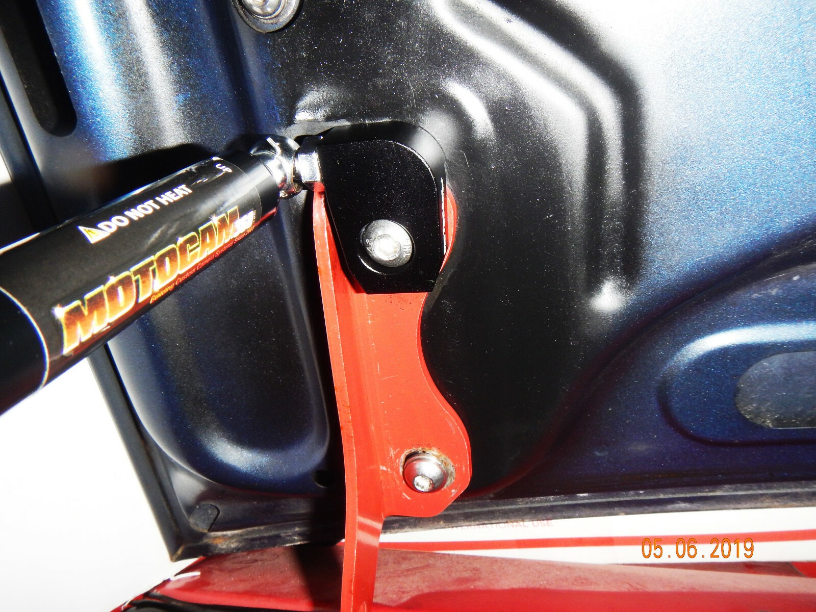 Mitsubishi Starion Conquest Hood Strut Kit Hood Prop Elimination- by Motocam