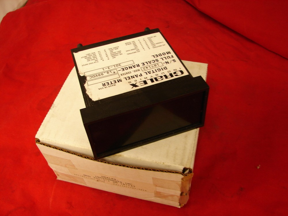 GRALEX 301-3-1 DIGITAL PANEL METER **NIB**