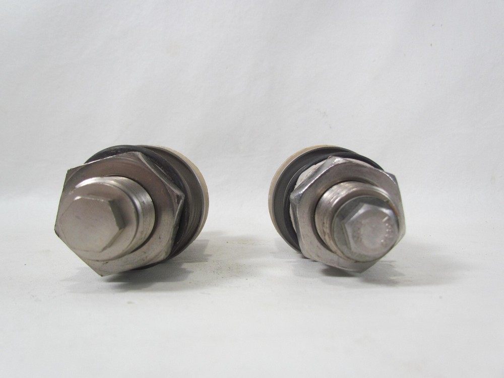 (Two) 1 Inch Base-Plate High-Current Electrical High Vacuum Feedthrough