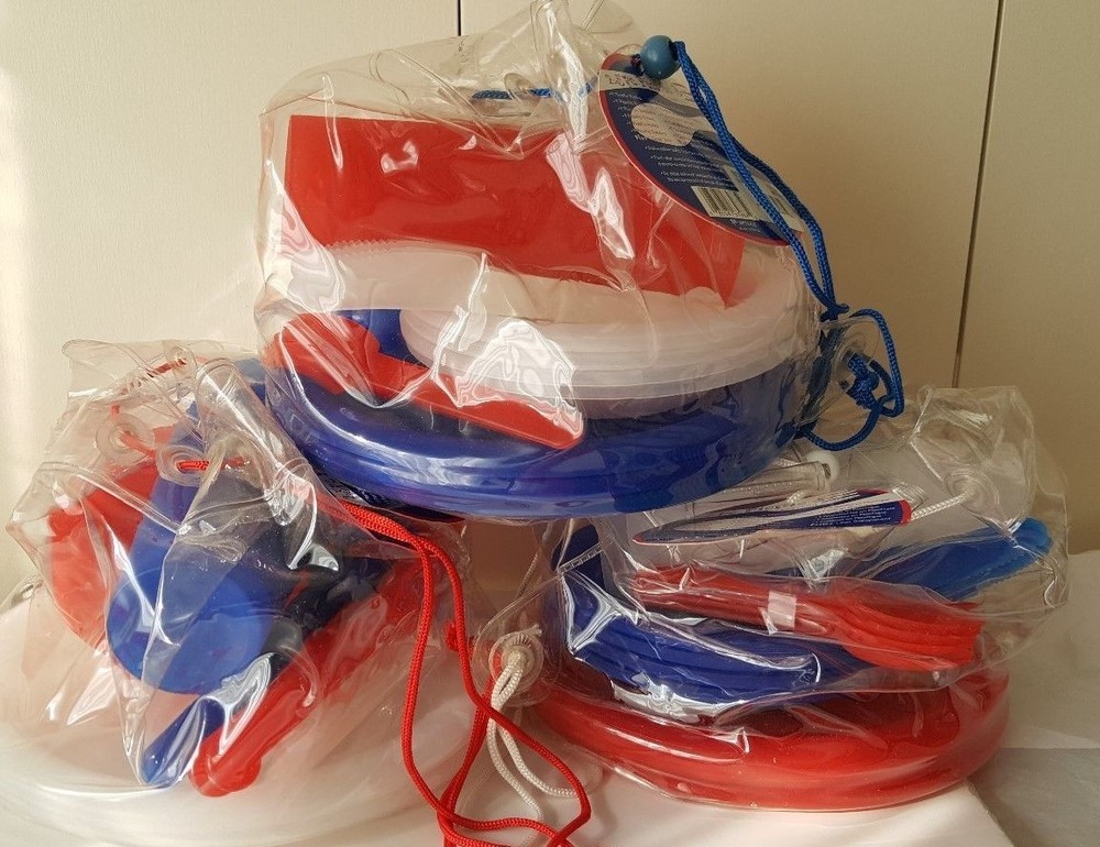 25 PIECE SET EACH PICNIC REUSABLE DINNERWARE THREE SETS RED WHITE BLUE