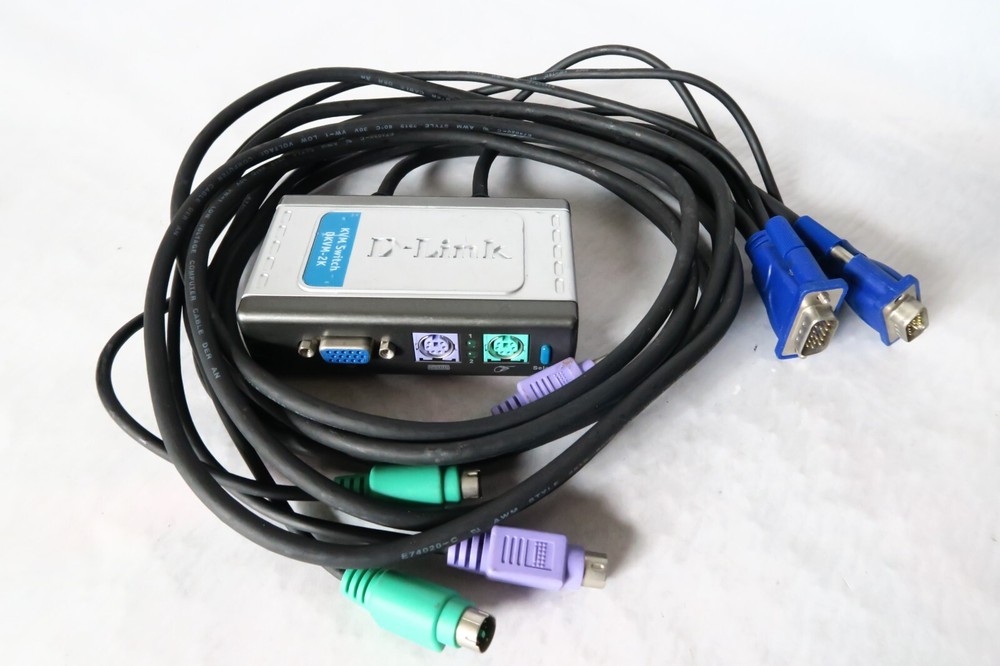 D-Link 2-Port Mini KVM Switch Kit (DKVM-2K) + Built-in Cables for 2 PC's