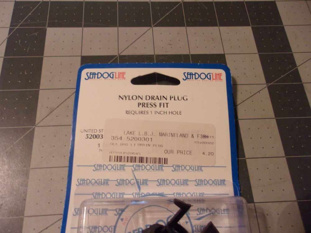 Seadog 5200301 Nylon Drain Plug Press Fit Requires 1" Hole