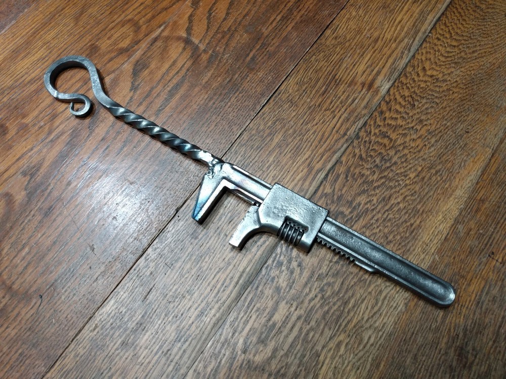 Blacksmith Twisting Wrench (Medium 16")