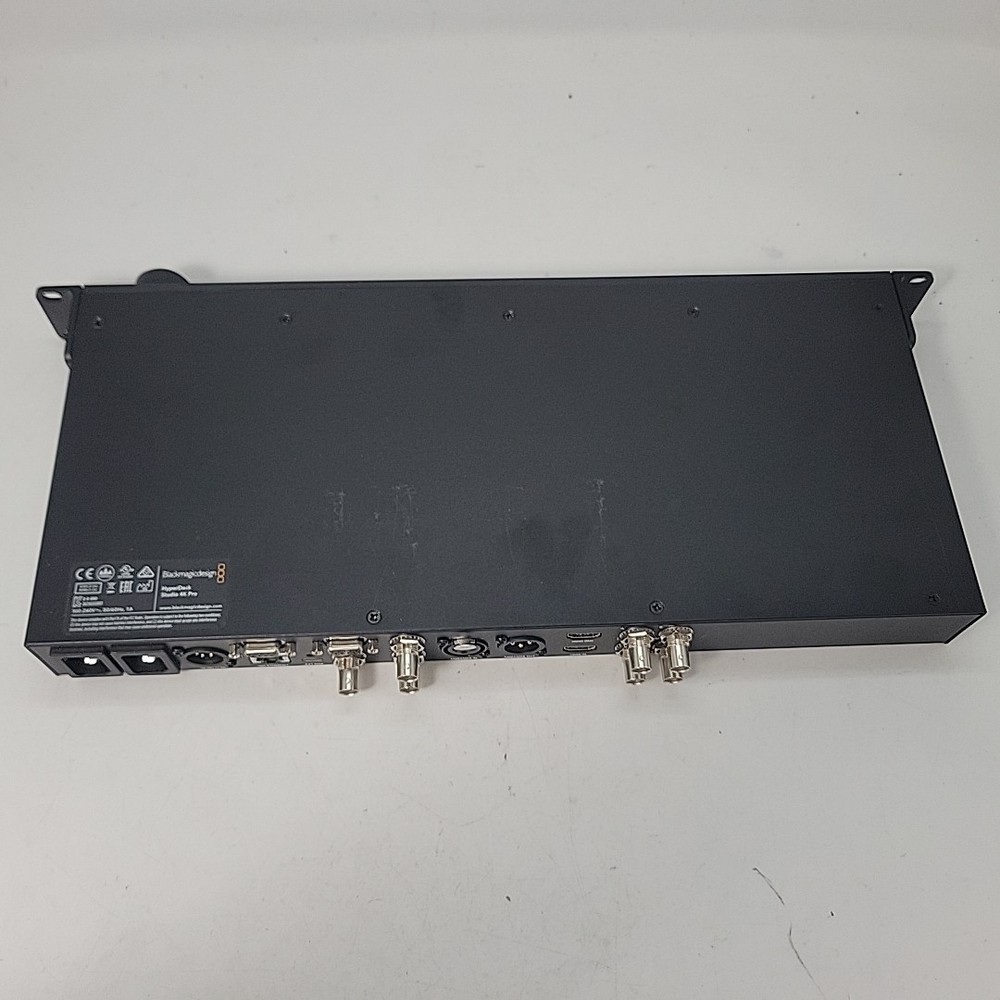 Blackmagic Design HyperDeck Studio 4K Pro - Black