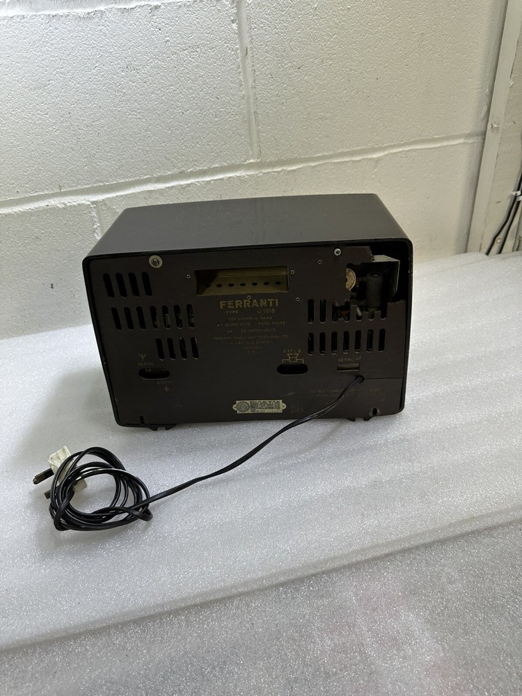 Ferranti U1015 valve radio - Untested