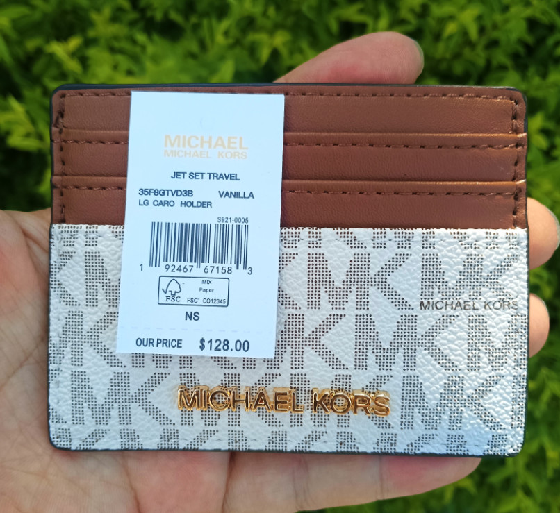 Michael Kors Jet Set Travel Card Holder Wallet Purse Vanilla Color