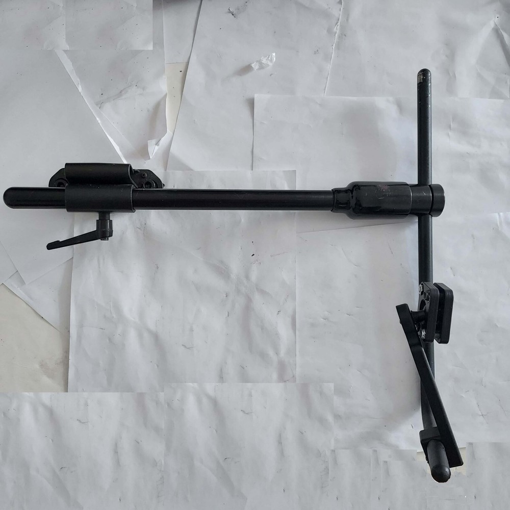 PERMOBIL Tri-Lock™ Midline Mounting System Tri-Lock™ Midline Mounting System