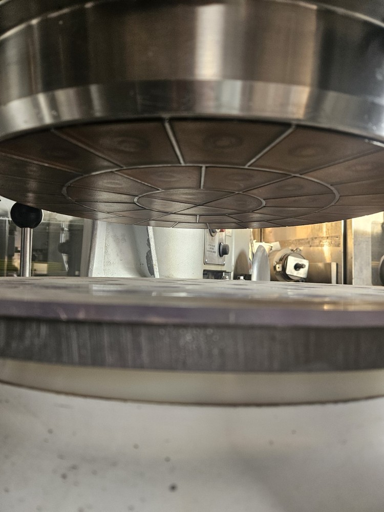 Dutchess Baker Cutter And Rounder 36 Pice 220v 3 Phase