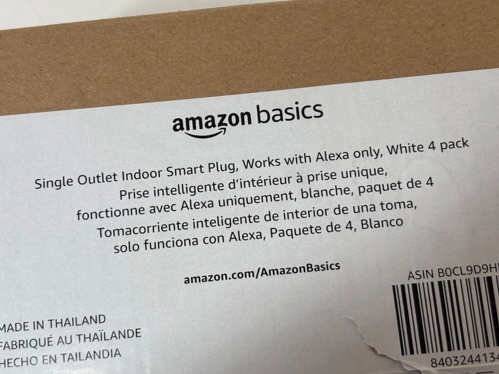 Amazon Basics Single Outlet Indoor Smart Plug Alexa Compatible White 4-Pack