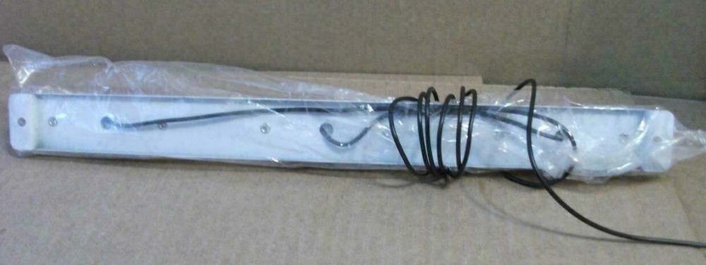 Optronics MC99RB Series - Rectangular Clearance Marker Lights, Red ~