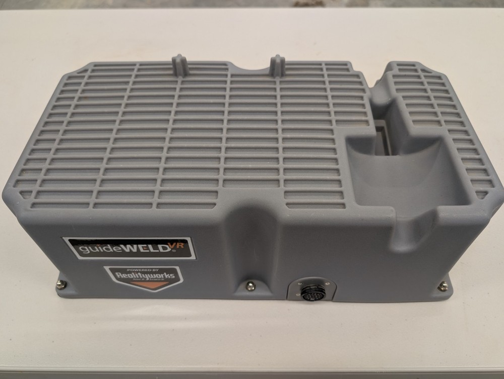 Realityworks guideWELD VR Virtual Reality Welding Simulator School