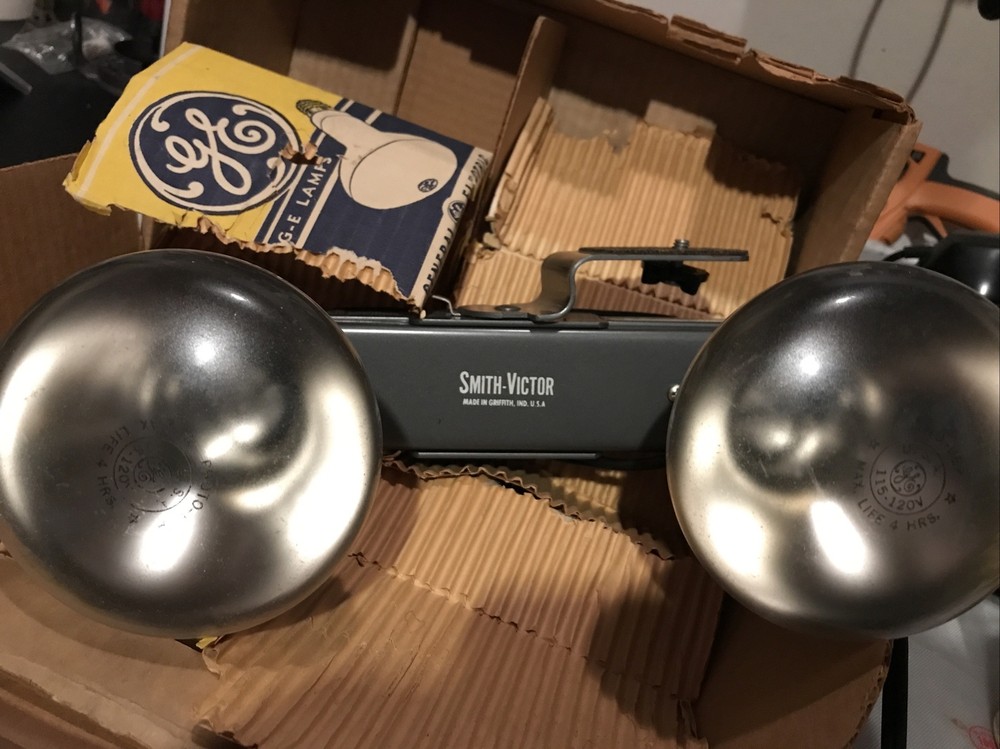 smith victor light vintage