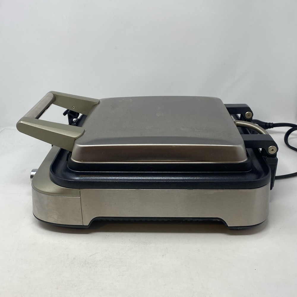 Breville Smart Waffle Pro 4-Slice Waffle Maker, Silver
