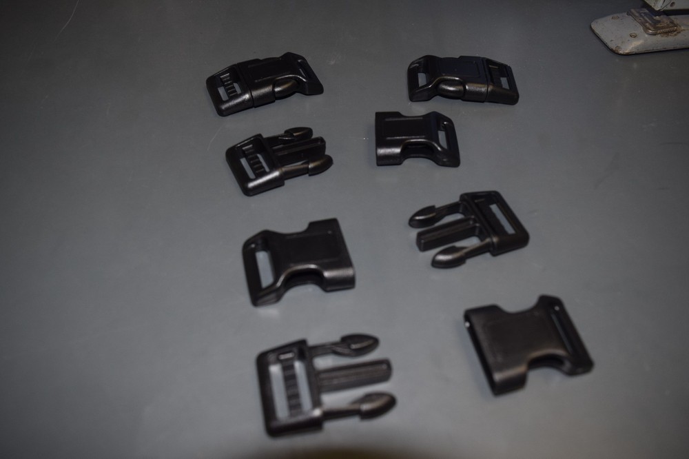 *10 black buckles clip snaps 1''quick release
