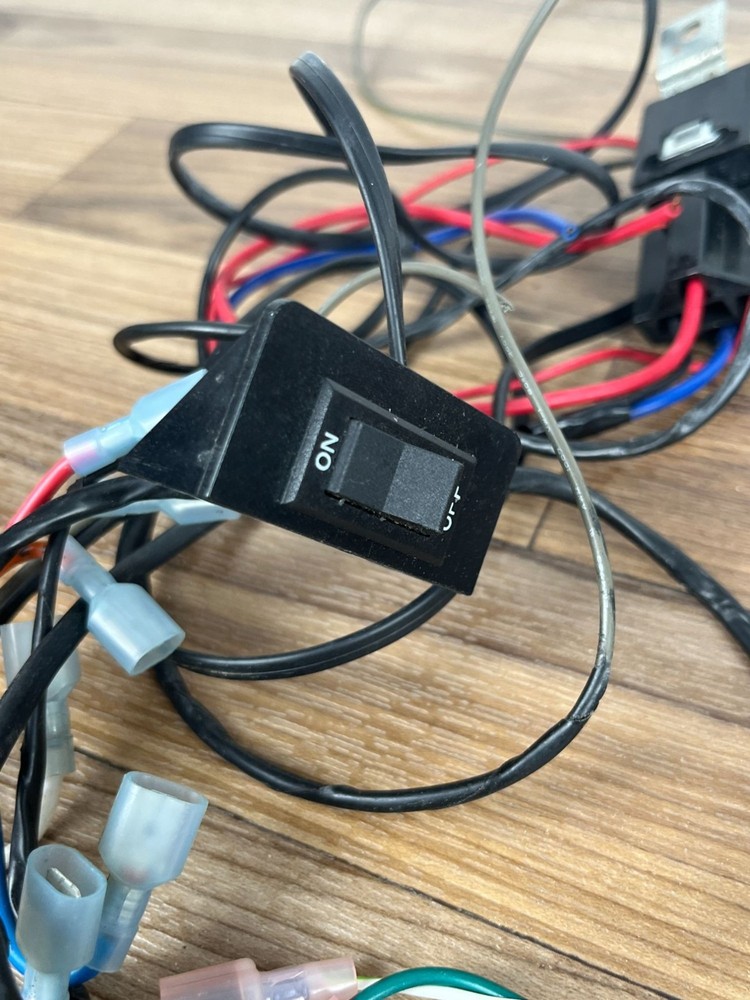 ASTROFLEX Model 800 Remote Control Engine Starter #392-127-104-00