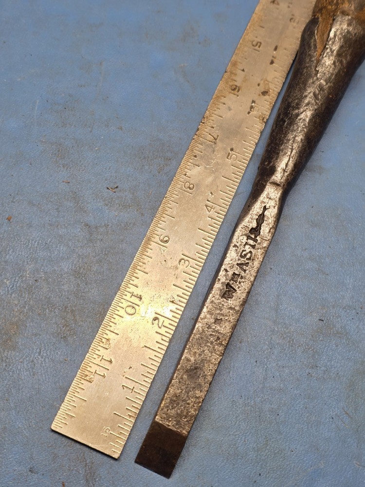 1/2" Thick! Wood Socket Chisel Pitted With Handle Timber Framing