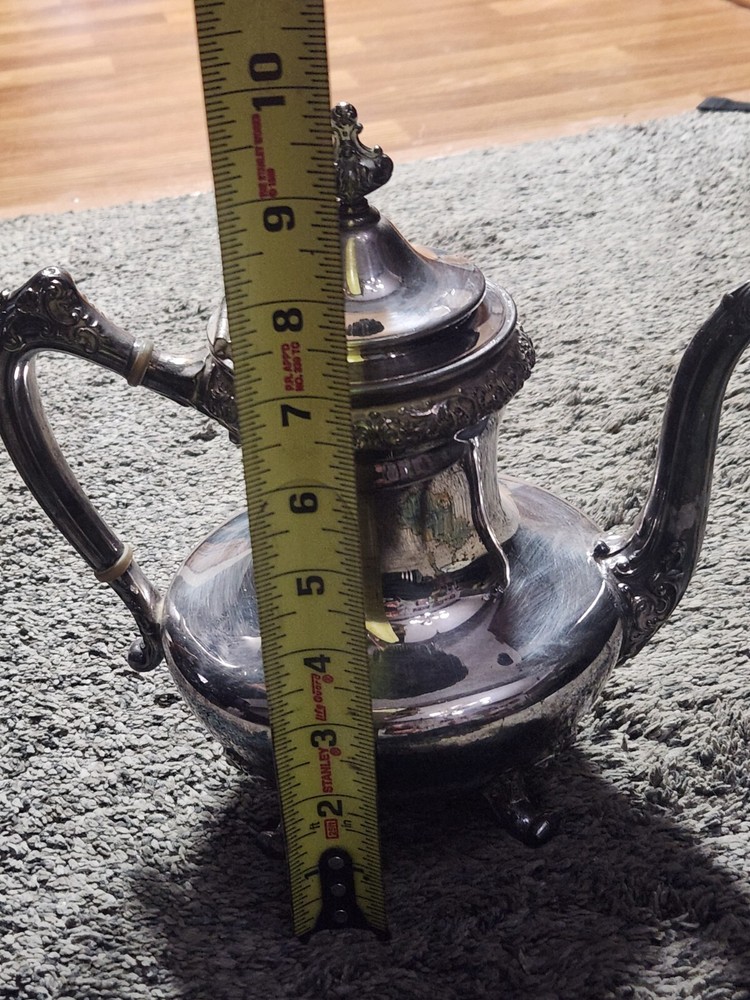 Reed & Barton #3645 Vintage Tea Pot 6 Half Pt. Ornate Silverplate