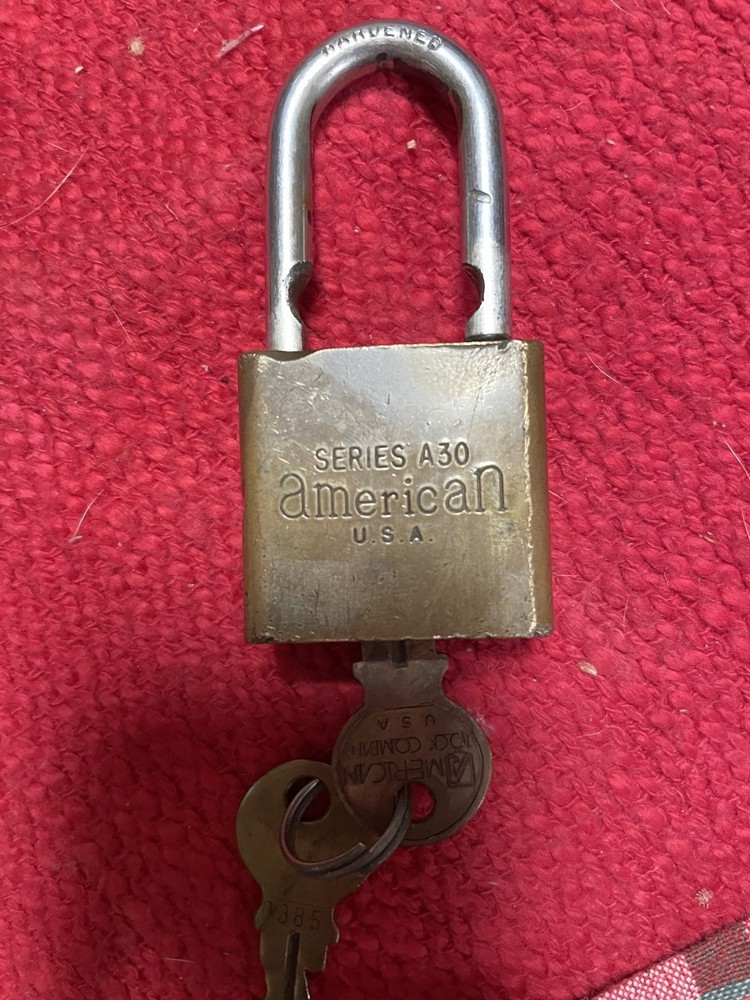 American Lock Padlock 2” L A30 Solid Brass 1-3/8" W Has Two Keys