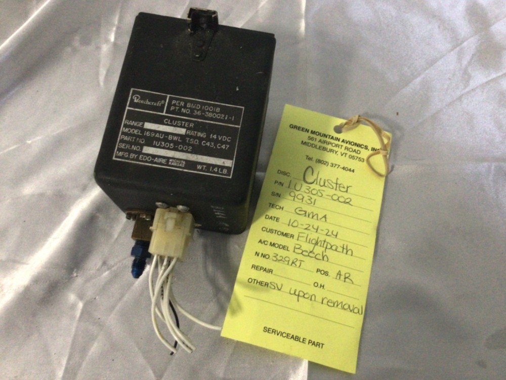 Avionics Cluster 1U305-002