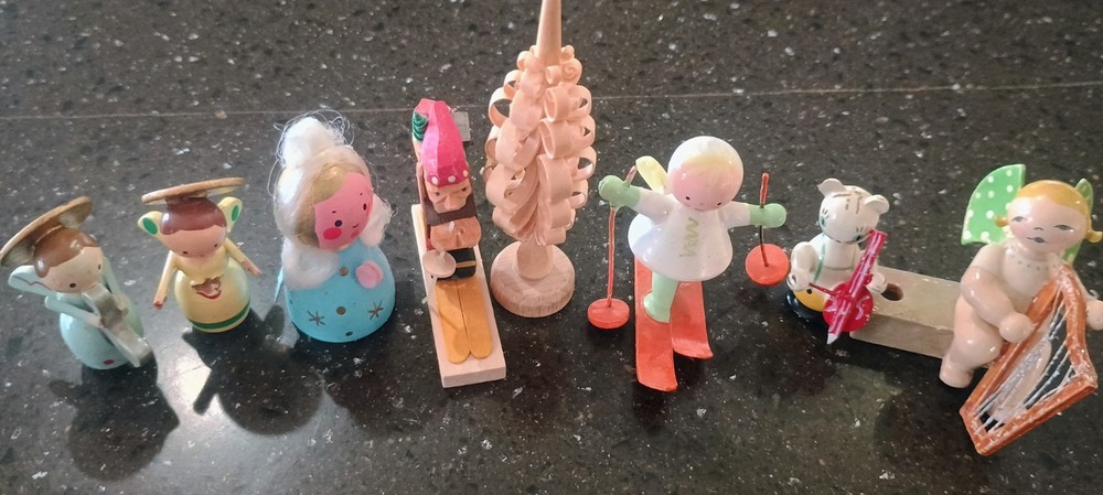 Wooden Christmas Figures. (2" Ht.) - 8. Generic.