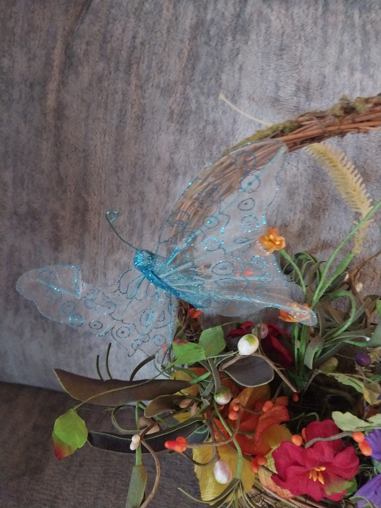 Spring Floral Wall Basket Hanging Decor