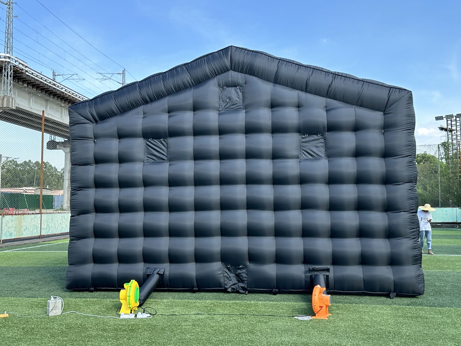NEW Portable Inflatable CubeLounge Party Waterproof Nightclub House Disco Tent