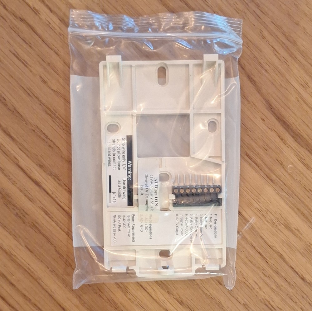 Carrier 33ZCSENCO2 HH99ZZ009 CO2 Ventilation Controller Display Single Channel