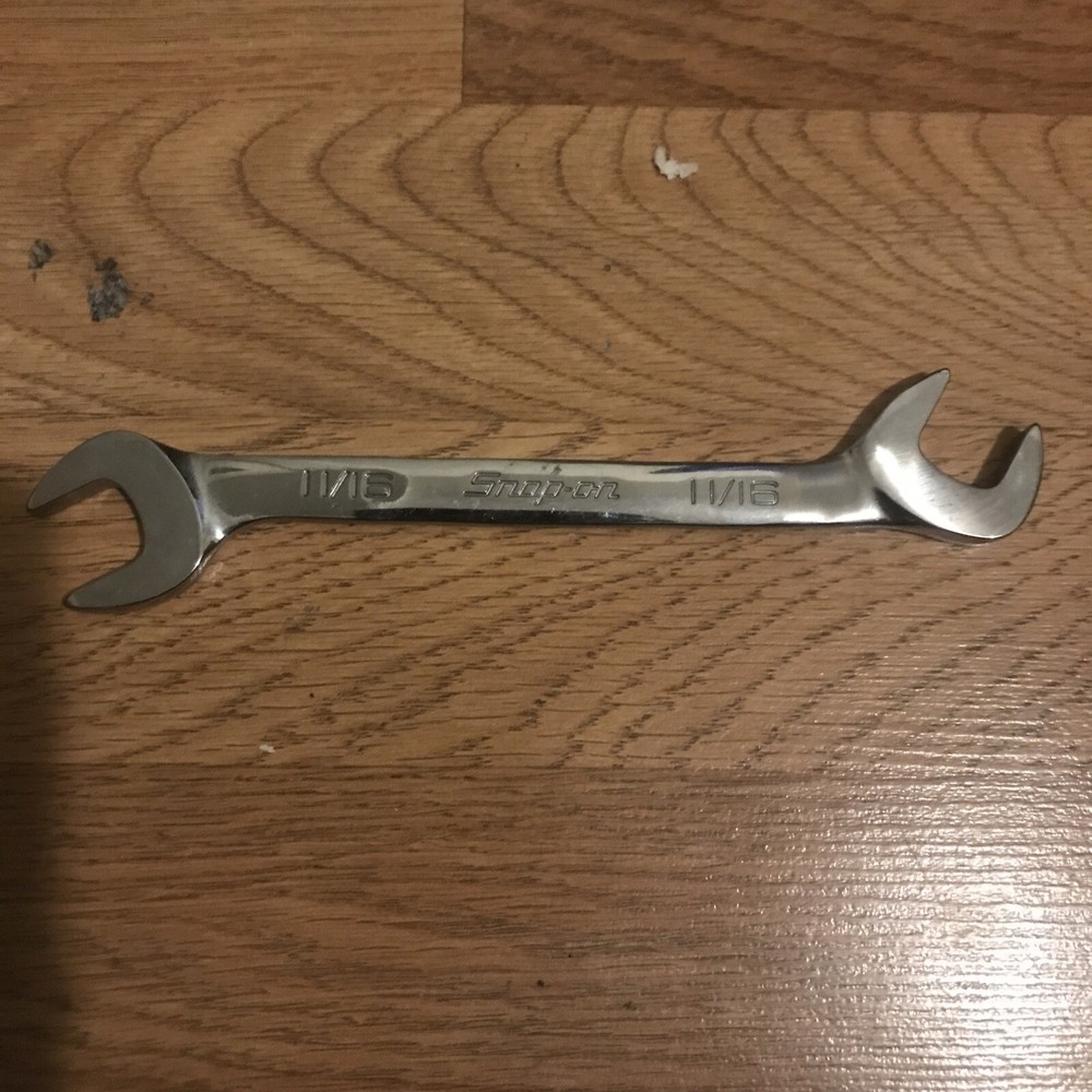 Snap On 11/16 Angle Wrench VS22B