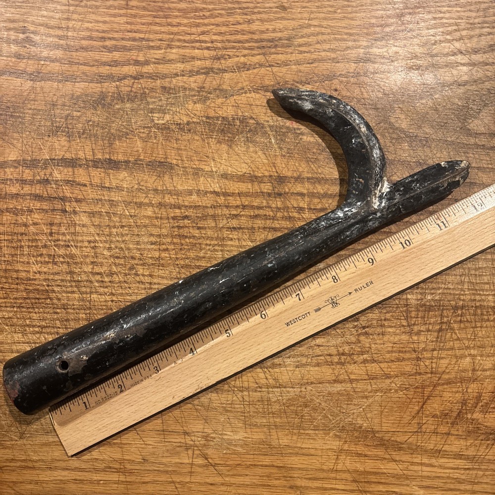 Vintage FIREMAN PIKE POLE TIP HOOK