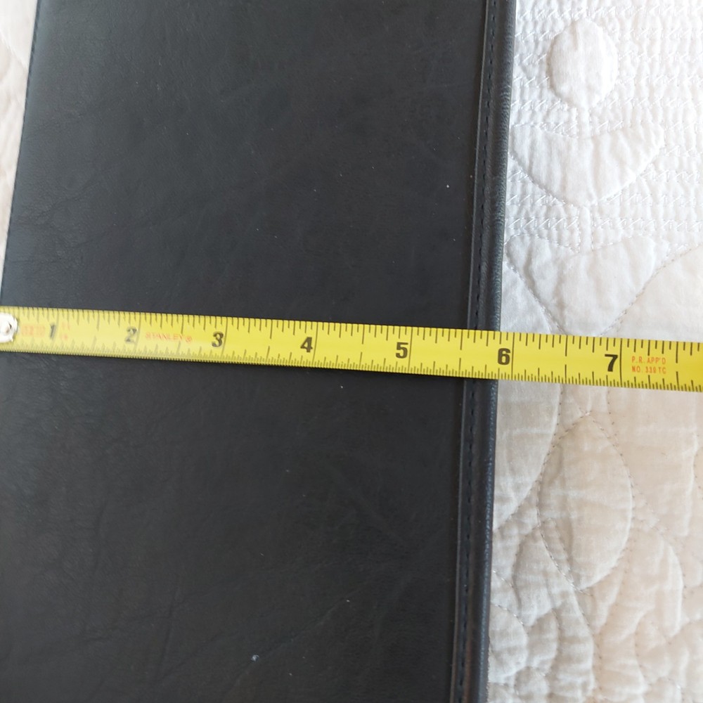 VTG Case Logic 10 CD Disc Visor Holder Hook & Loop Closures & 5 CDs/DVD Untested