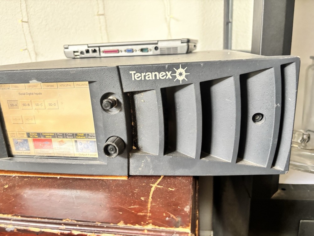 Blackmagic Design Teranex Converter