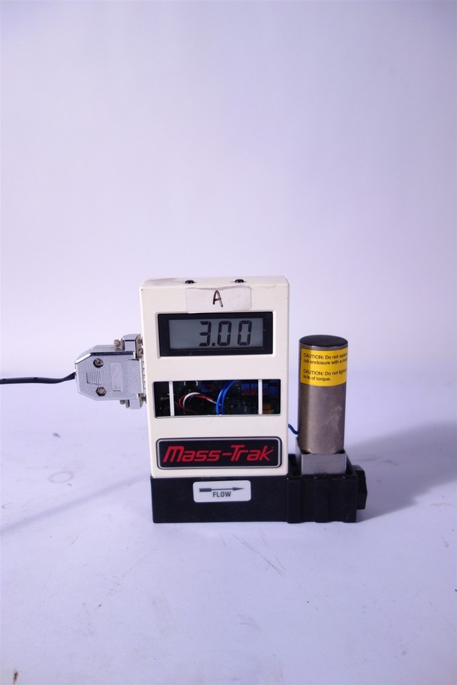 Sierra Smart-Trak 810C-DR-2-V4-S0 CO2 Mass Flow Controller + Power Supply
