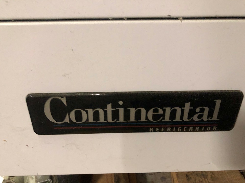 Continental Ref MC4-SCW Milk Cooler